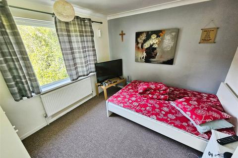 33 Linden Grove, Edlington, Doncaster, DN12 1NB