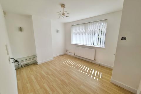3 bedroom semi-detached house for sale, Fovant Crescent, Greater Manchester SK5