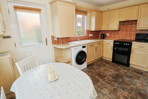 17 Caulstran Road, Dumfries, DG2 9FJ