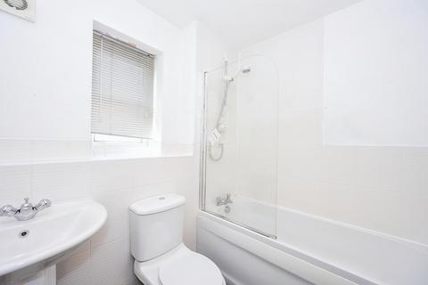 1 bedroom apartment to rent, Lowther Crescent, Merseyside WA10