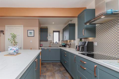 4 bedroom detached house for sale, 29 Cross, Isle of Lewis, Eilean Siar, HS2