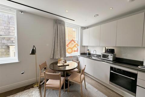1 bedroom flat to rent, 122-126 Chancery Lane, London, WC2A