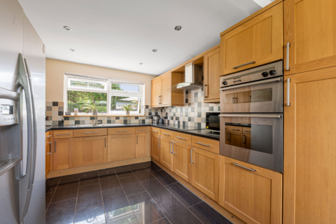79 Gibraltar Crescent, Epsom, KT19 9BS