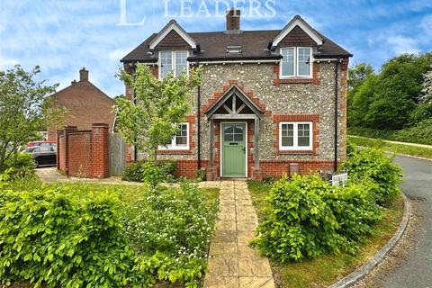 Brookwood Crescent, Waterlooville, Hampshire