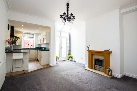 17 Avondale Road, Darwen, BB3 1NS