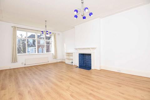 3 bedroom flat to rent, Lymington Road, London NW6