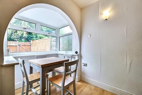 142 Boswell Drive, Coventry, CV2 2HL