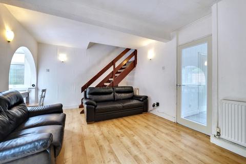 142 Boswell Drive, Coventry, CV2 2HL