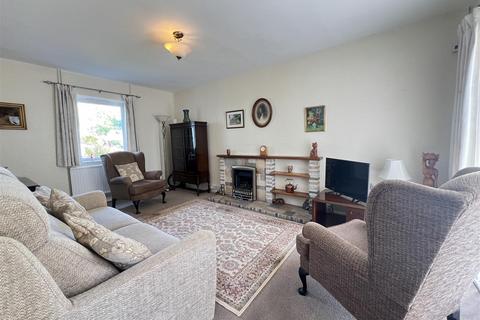 3 bedroom detached house for sale, Llwydcoed Road, Aberdare CF44