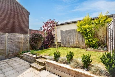 15 Bullfields, Newport, Saffron Walden, CB11 3PJ