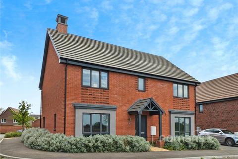 4 bedroom detached house for sale, Mayflower Meadow, Spencers Wood, Reading