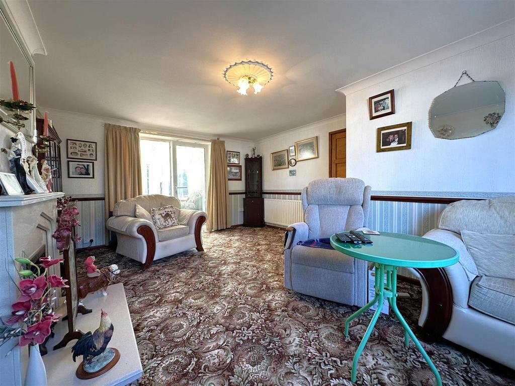 Living Room 593