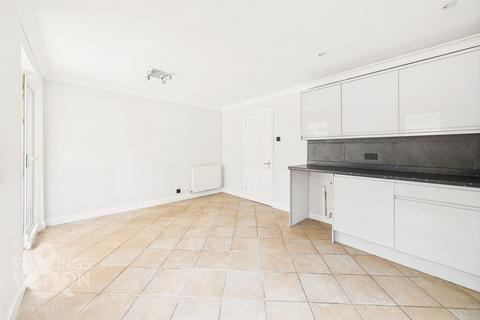 8 Honey Close, Norwich, NR1 4LJ