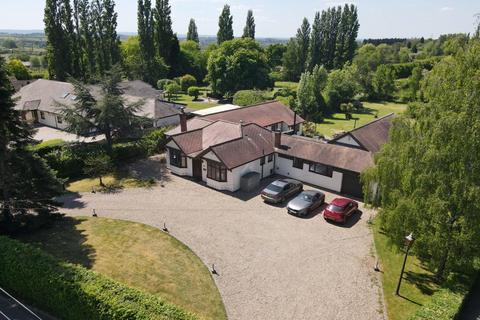 5 bedroom detached house for sale, Bunny Hill Top, Costock, Loughborough
