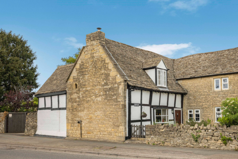 undefined, Evesham Road, Cheltenham GL52