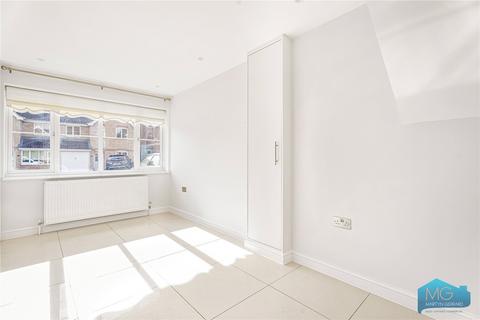 4 bedroom semi-detached house for sale, Darlands Drive, Barnet, EN5