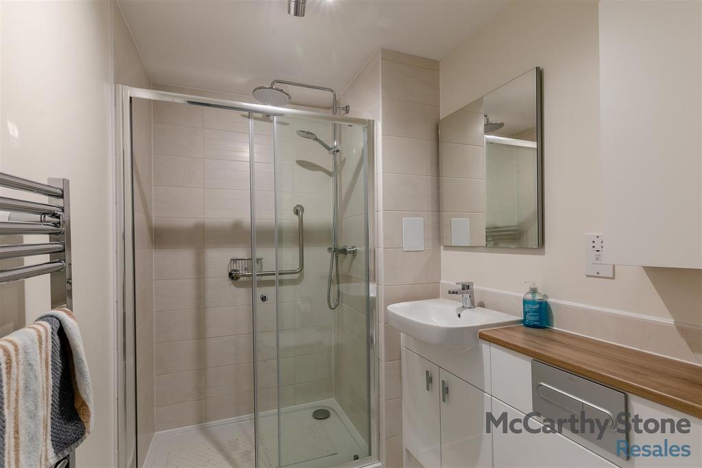 8645689-interior11.jpg