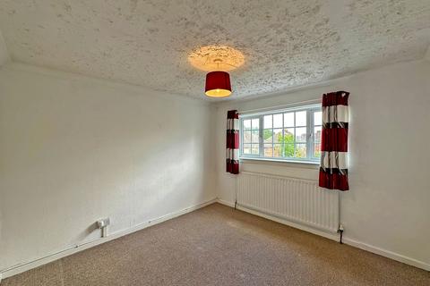 8 Bull Meadow Lane, Wombourne, Wolverhampton, WV5 9DF