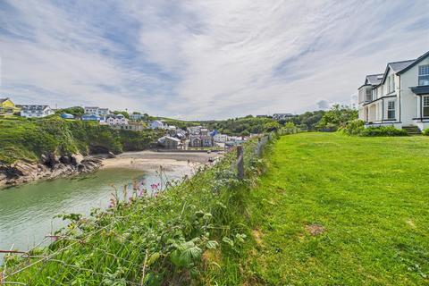 undefined, Flat 3, The Peak, Little Haven