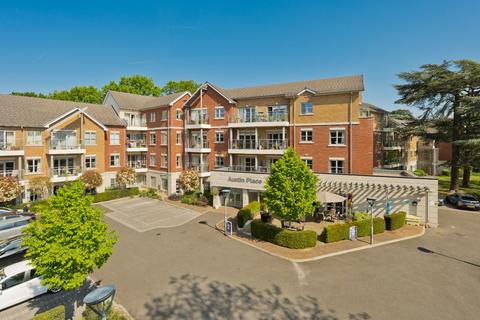 2 bedroom apartment for sale, Oatlands Drive, Weybridge, Surrey, KT13