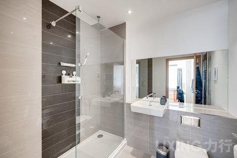 undefined, River Heights, Stratford, E15