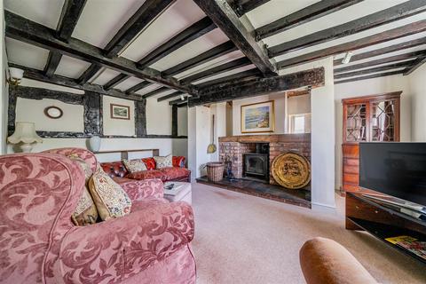 4 bedroom country house for sale, Foxholes, Nr Wem.