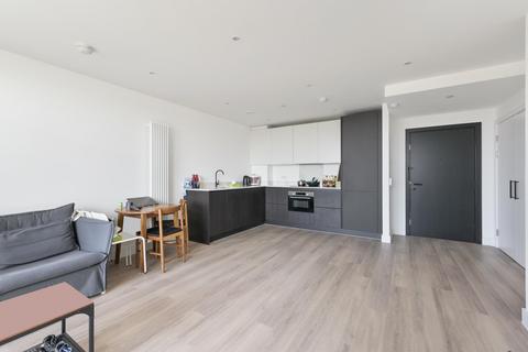 1 bedroom apartment for sale, Silverleaf House, 1 Heartwood Boulevard W3