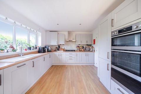 4 bedroom detached house for sale, Trafalgar Close, Corsham SN13