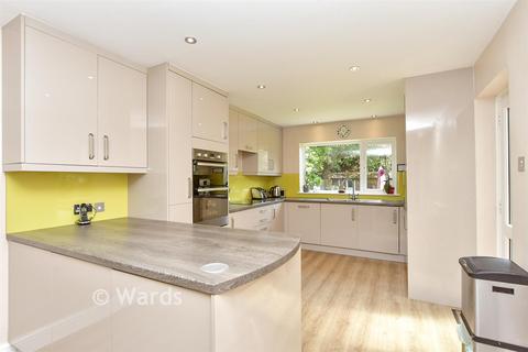5 bedroom chalet for sale, Elm Avenue, Chattenden, Rochester, Kent