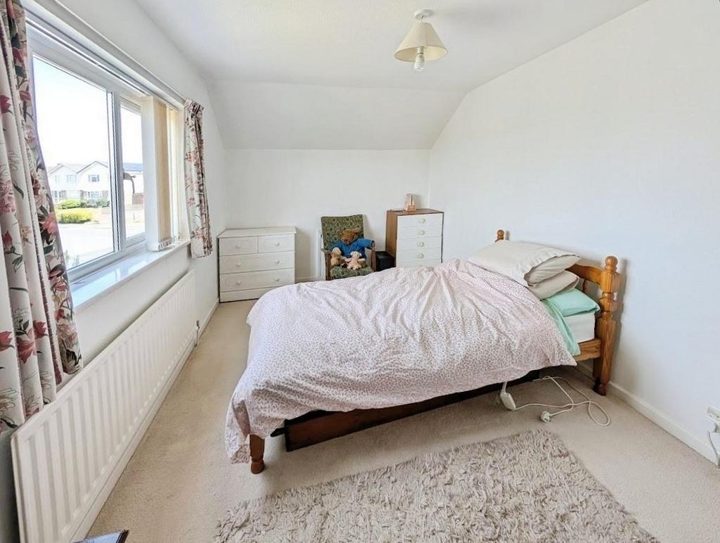 Pbox-bedroom-322398.jpg