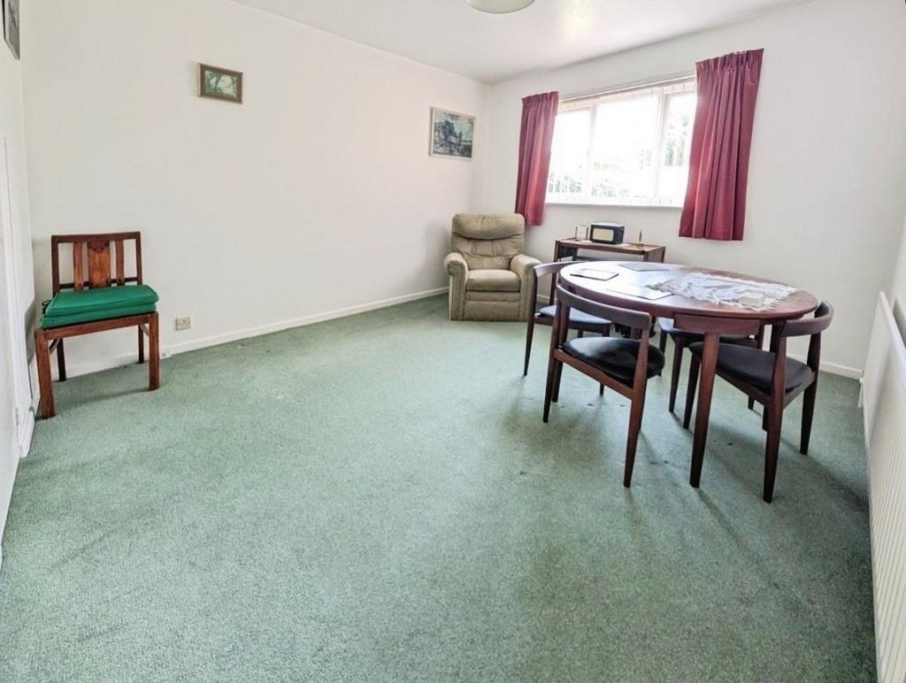 Pbox-dining room-322398.jpg