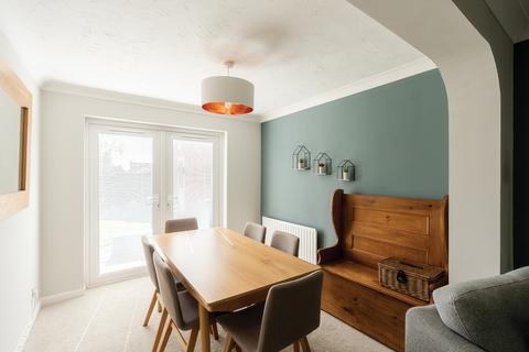 88 Simmonds View, Stoke Gifford, Bristol, BS34 8HL