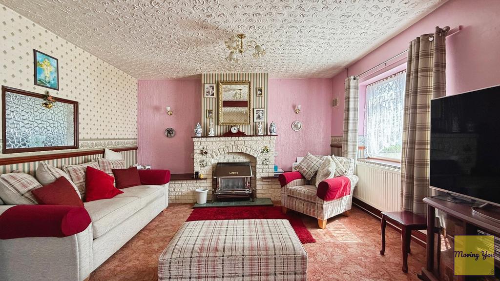 Lounge/ Dining room