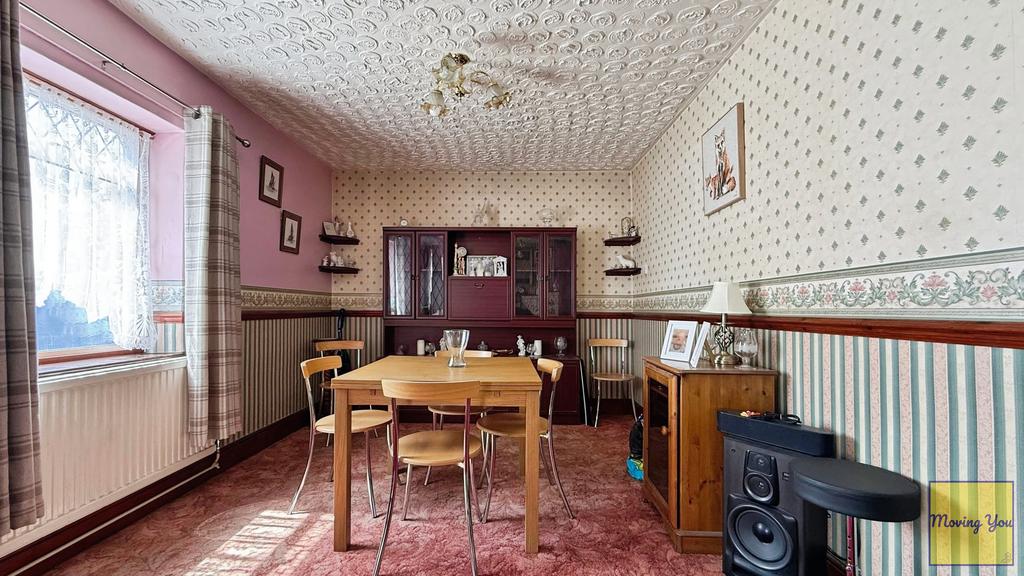 Lounge/ Dining room