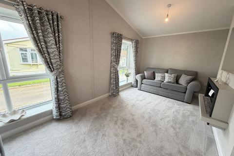 undefined, Edenbridge, Kent, TN8
