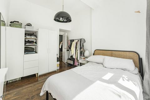 1 bedroom apartment for sale, Colvestone Crescent, London, E8