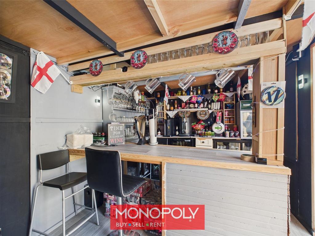 Garden Bar