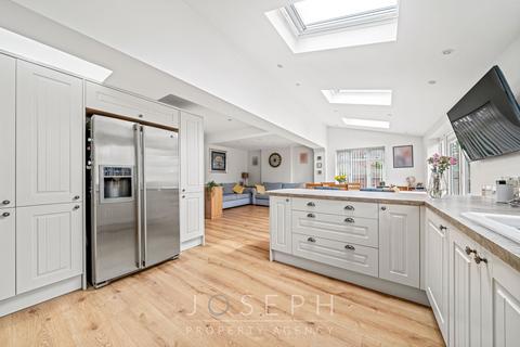 90 Cedarcroft Road, Ipswich, IP1 6BL