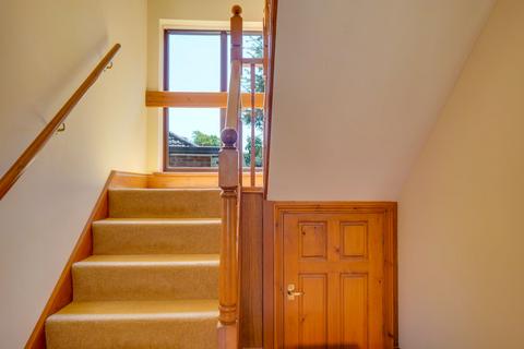 3 Mandeville, Burwell, Cambridge, CB25 0AG