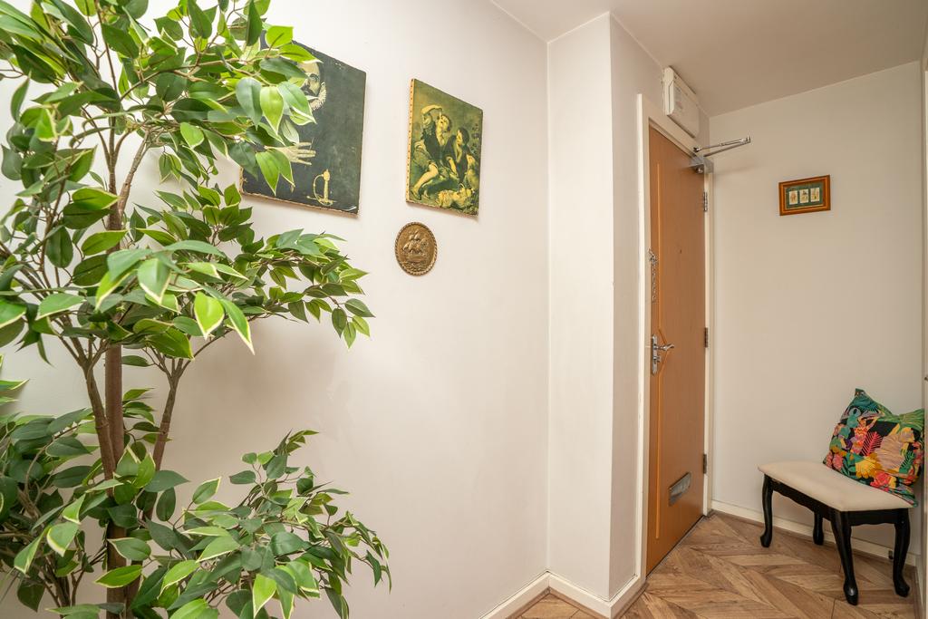 Flat5westray6