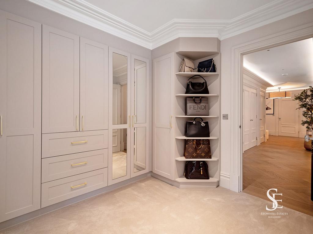 Principal Suite Entrance
