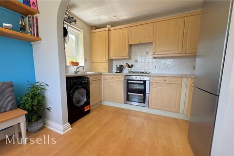 2 bedroom flat for sale, Joshua Close, Poole BH15