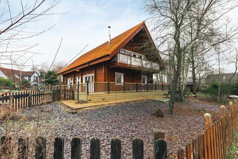 4 bedroom lodge for sale, 45 Pentney Lakes, Common Road, Pentney, King's Lynn PE32 1LE