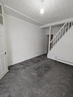 2 bedroom terraced house to rent, Dall Street, Burnley BB11