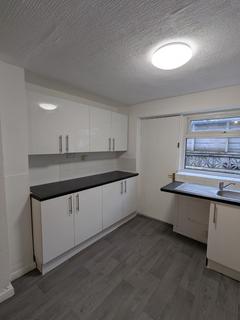 2 bedroom terraced house to rent, Dall Street, Burnley BB11