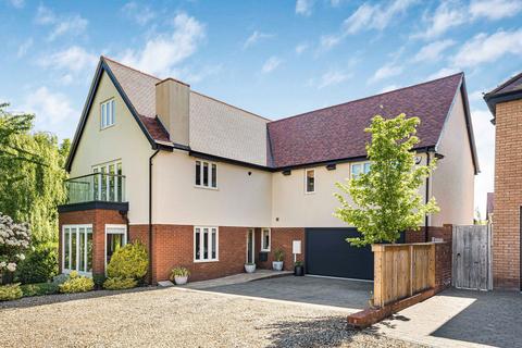 53c Gatcombe, Great Holm, Milton Keynes, MK8 9EA