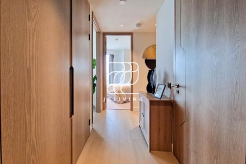 2 bedroom flat to rent, 1 Nine Elms, SW8