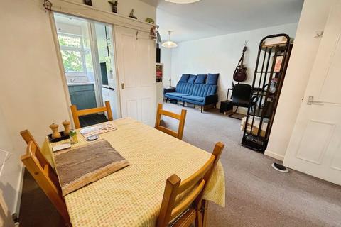 2 bedroom flat for sale, Barlow Moor Road, Didsbury, Manchester, M20