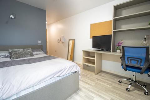 undefined, Trinity Hall, Flat 50A