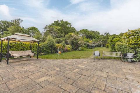 undefined, The Parkway, Iver Heath SL0